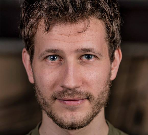 Foto zeigt ein Portrait von Janus Torp Janus Torp