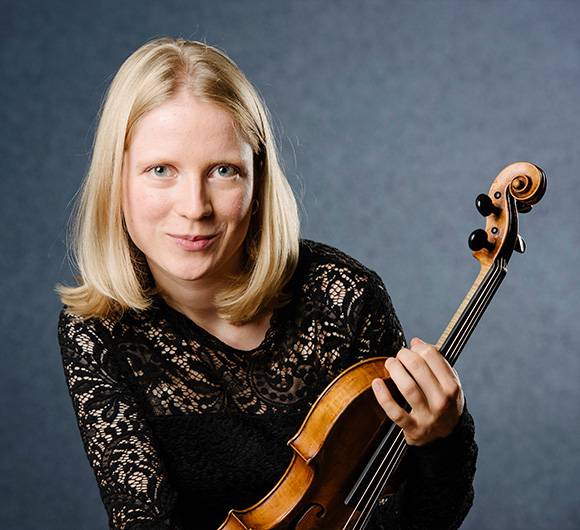 Foto zeigt ein Portrait von Hannah Burchardt Hannah Burchardt