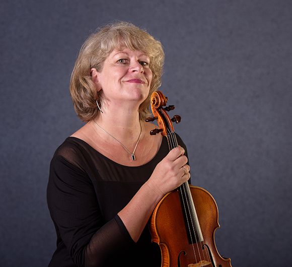 Foto zeigt ein Portrait von Cornelia Möbius Cornelia Möbius