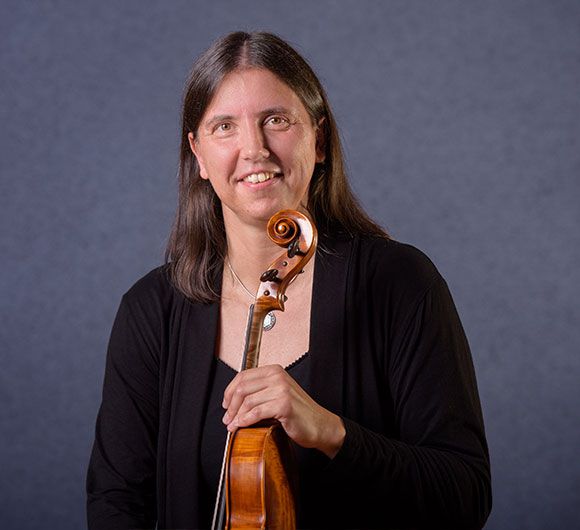 Sylvia  Strauch