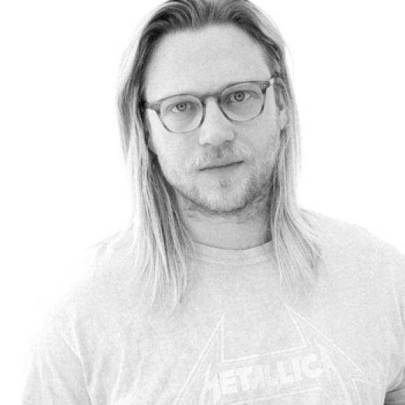 Foto zeigt ein Portrait von Andy Besuch Andy Besuch