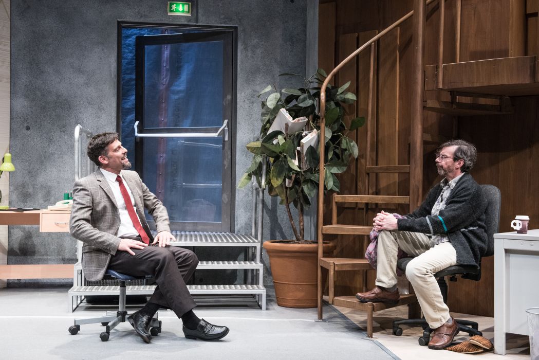 &copy; Luca Abbiento