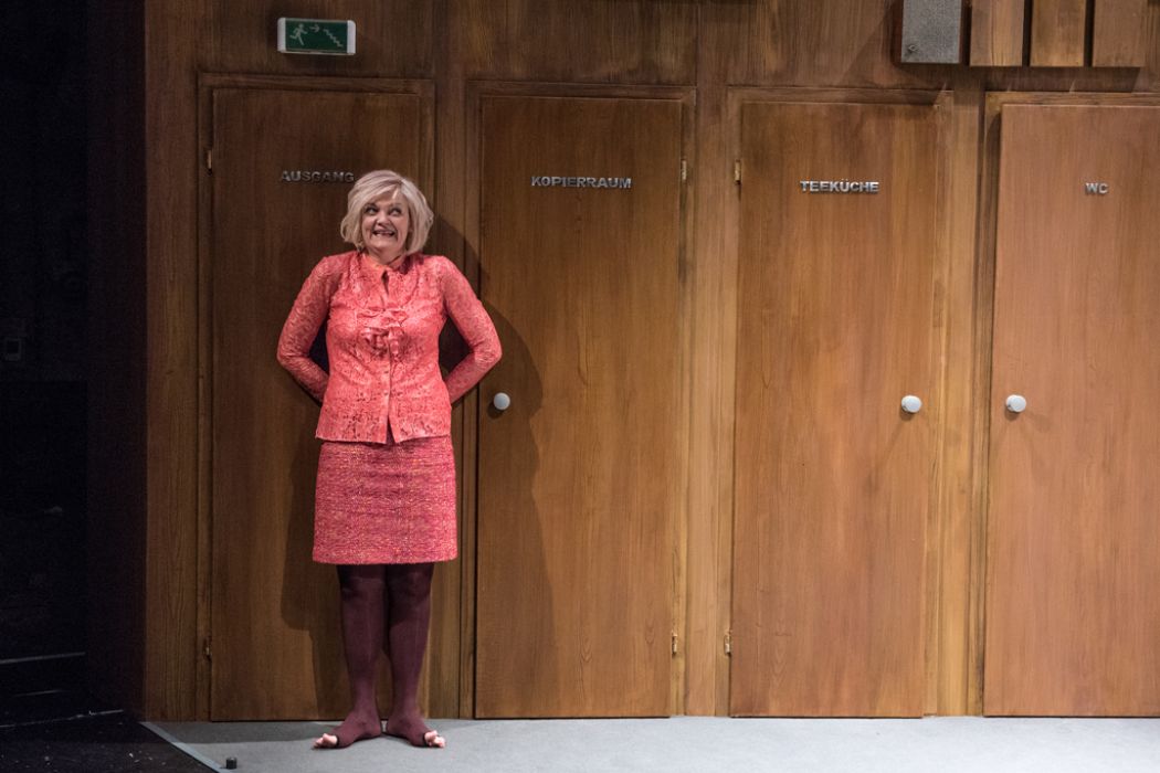 &copy; Luca Abbiento