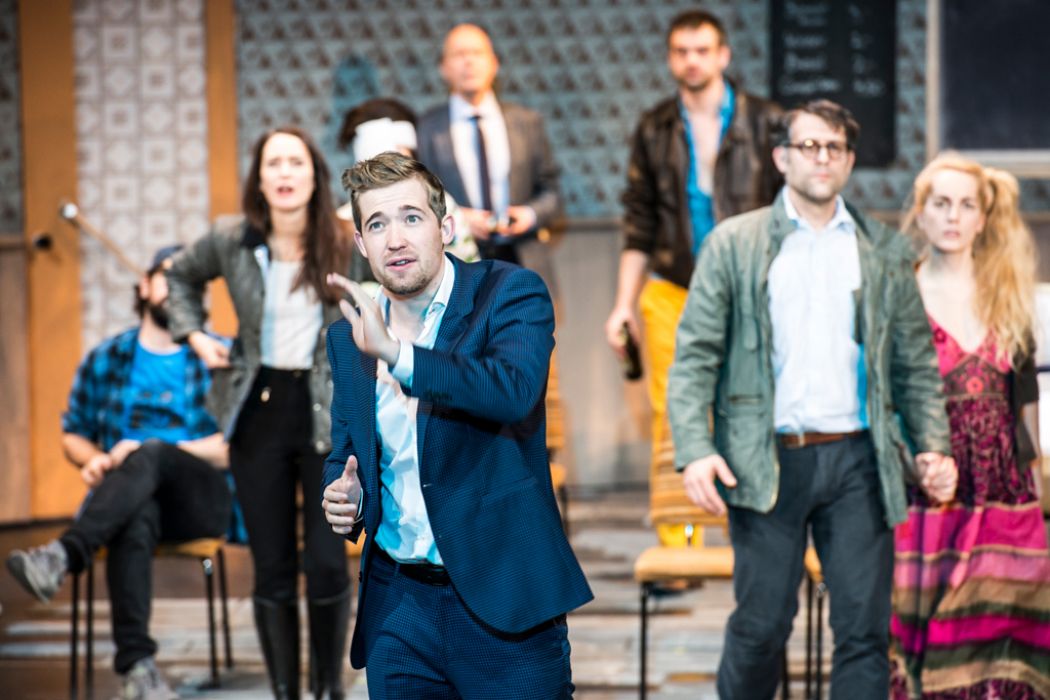 &copy; Luca Abbiento