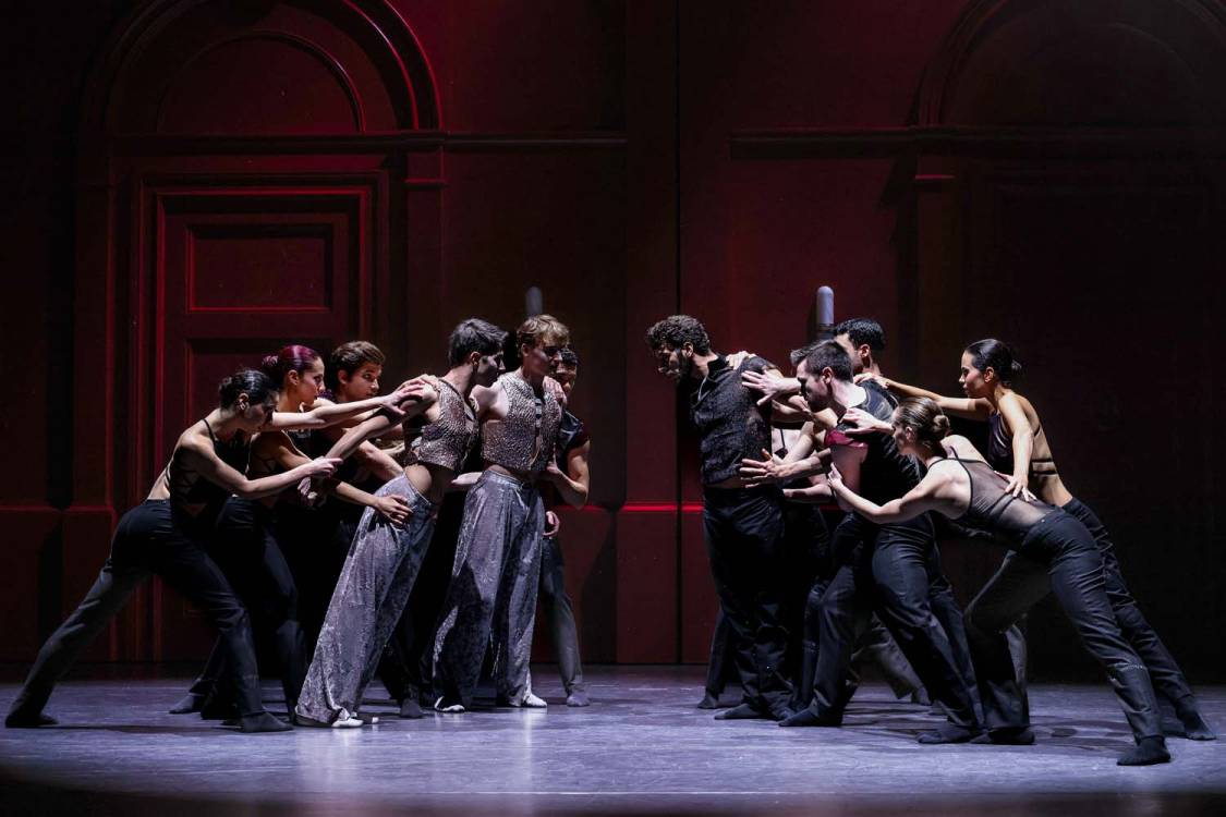 &copy; De-Da Productions