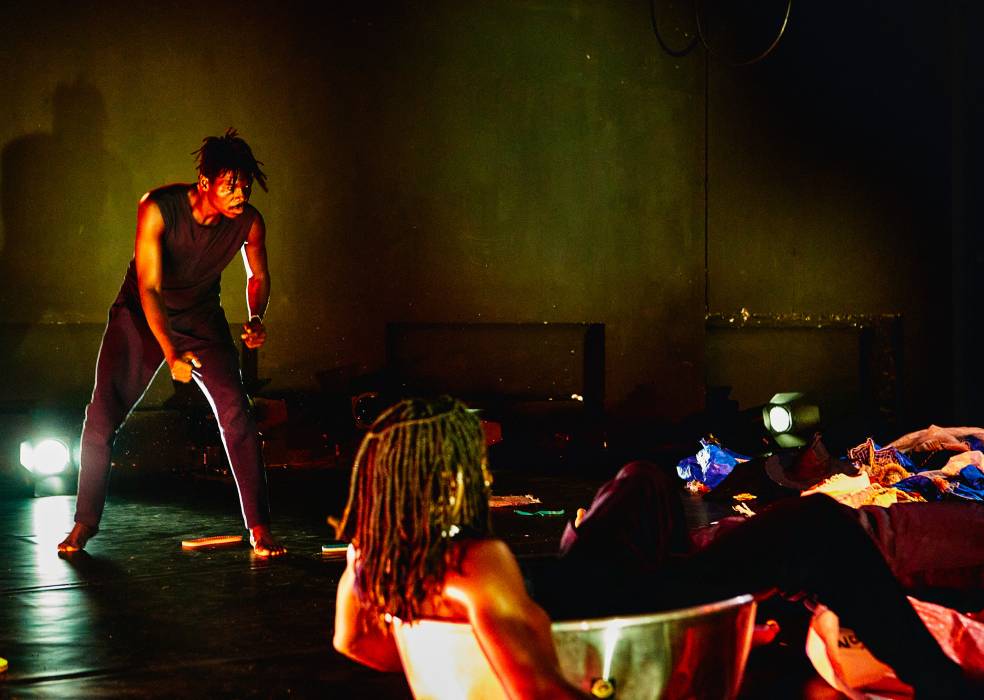 &copy; Ramona Reuter