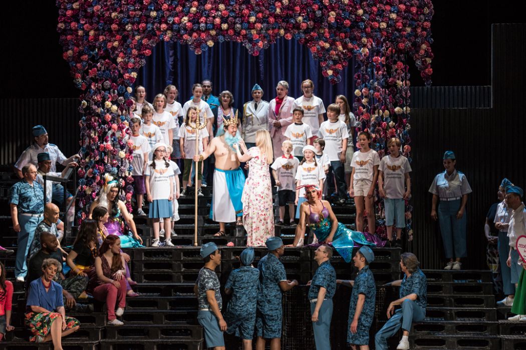 &copy; Luca Abbiento