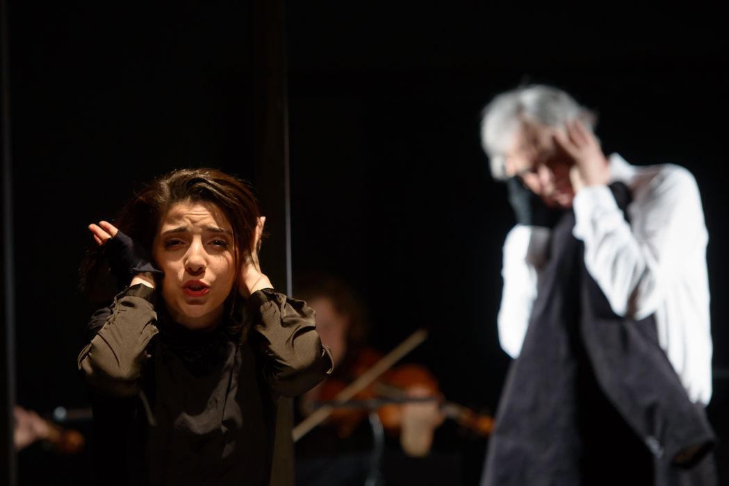 Nathan und seine Kinder - Karine Minasyan (Recha), Christoph Heckel (Elijahu) © Candy Welz