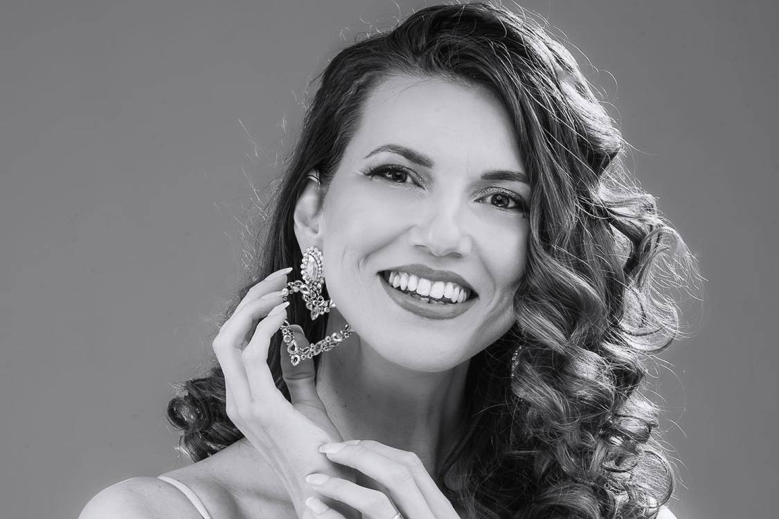 &copy; gettzy studio